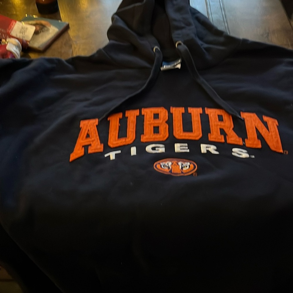 Brand new Auburn Tigers hoodie